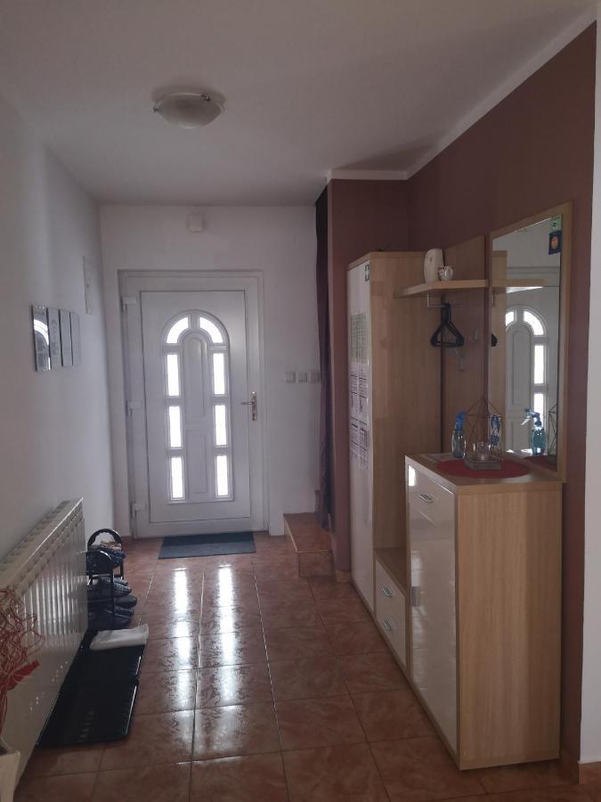 Ostarije Apartment Igor - Holiday Home מראה חיצוני תמונה